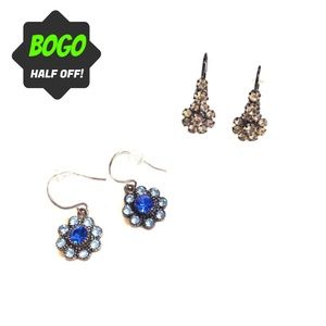 *CLEARANCE * RHINESTONE FLOWER EARRINGS